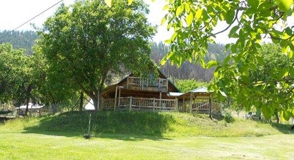 Brown Bear Lodge, Carlton WA Retreat